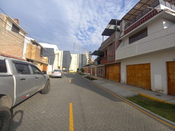 casa en nuevo chimbote estreno